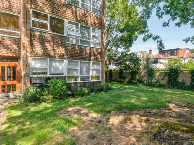 1 Bedroom Flat