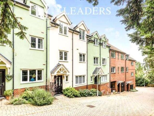 1 Bedroom Flat
