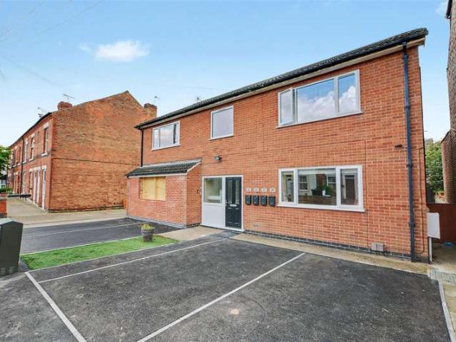 1 Bedroom Flat