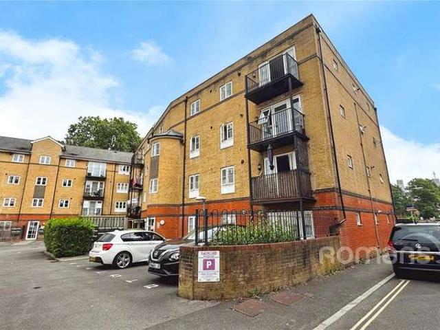 1 Bedroom Flat