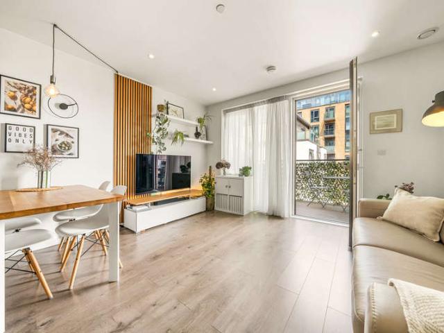 1 Bedroom Flat