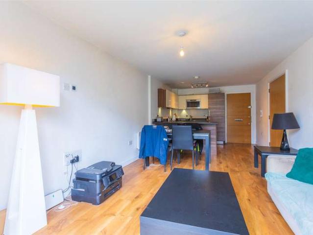 1 Bedroom Flat
