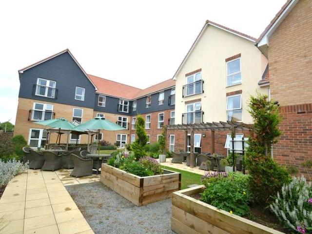 1 Bedroom Flat