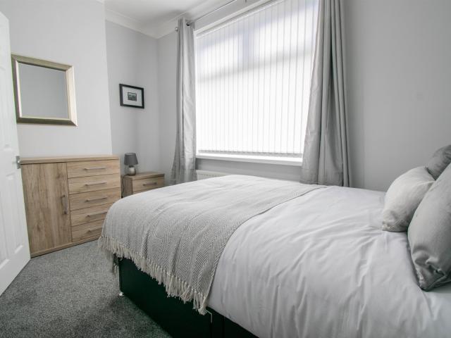 1 Bedroom Flat