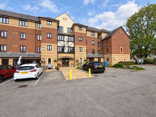1 Bedroom Flat