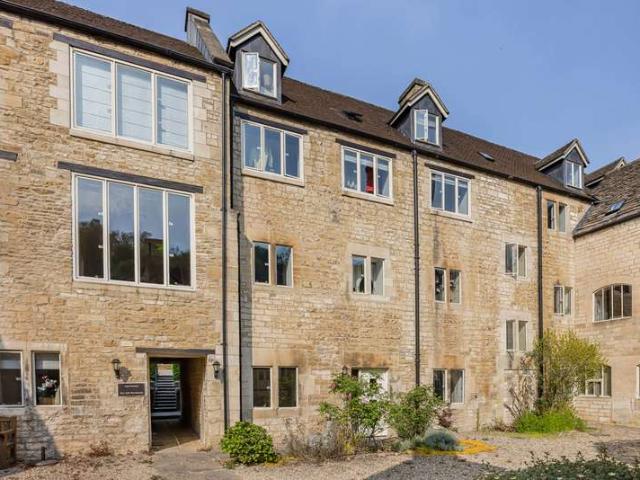 1 Bedroom Flat