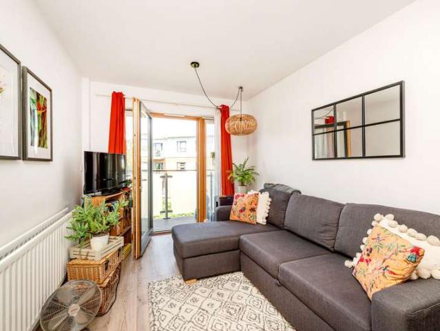 1 Bedroom Flat