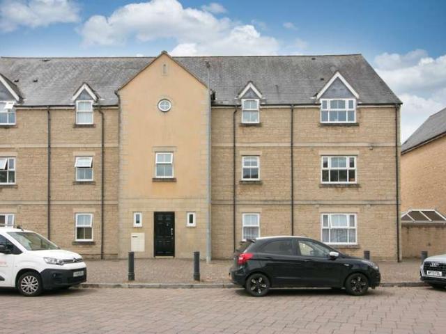 1 Bedroom Flat