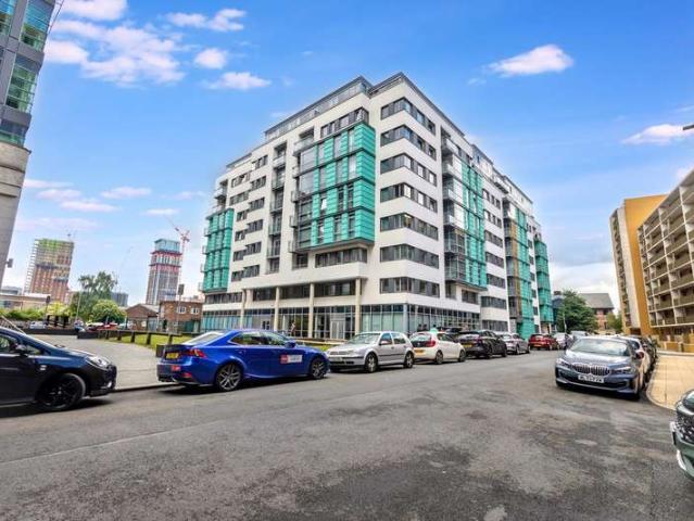 1 Bedroom Flat