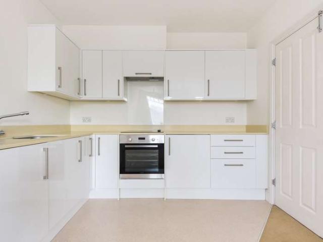 1 Bedroom Flat