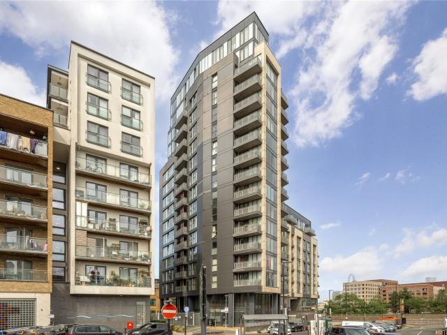 1 bedroom Flat