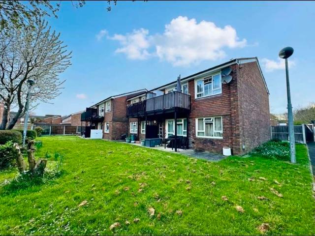 1 Bedroom Flat