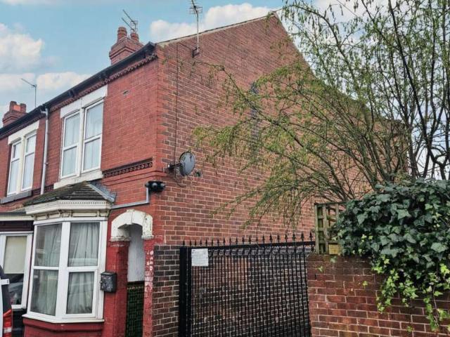 1 Bedroom Flat