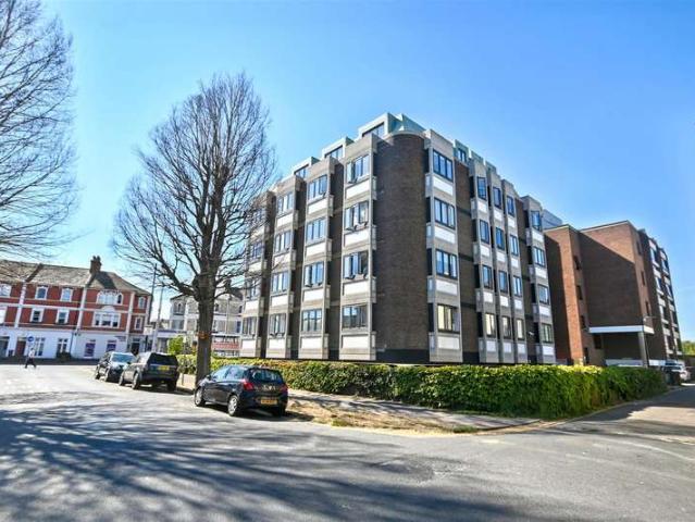 1 Bedroom Flat