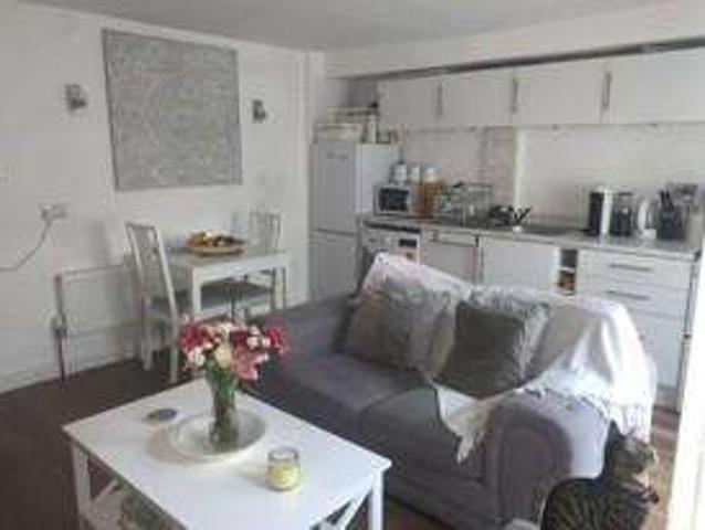 1 Bedroom Flat