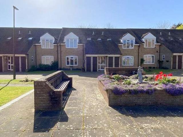 1 Bedroom Flat