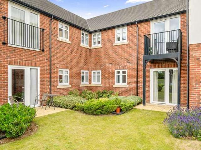 1 Bedroom Flat
