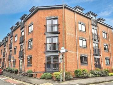 1 Bedroom Flat