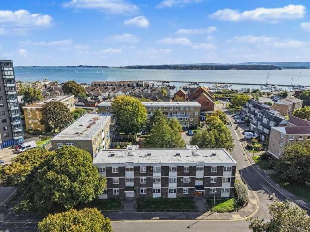 1 Bedroom Flat