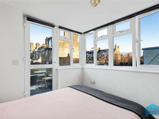 1 Bedroom Flat
