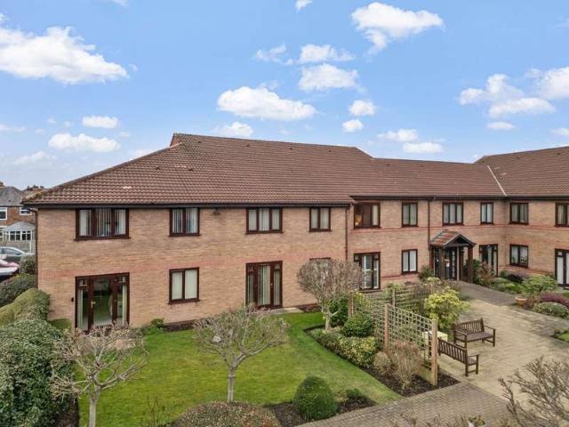 1 Bedroom Flat