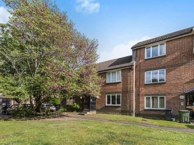 1 Bedroom Flat