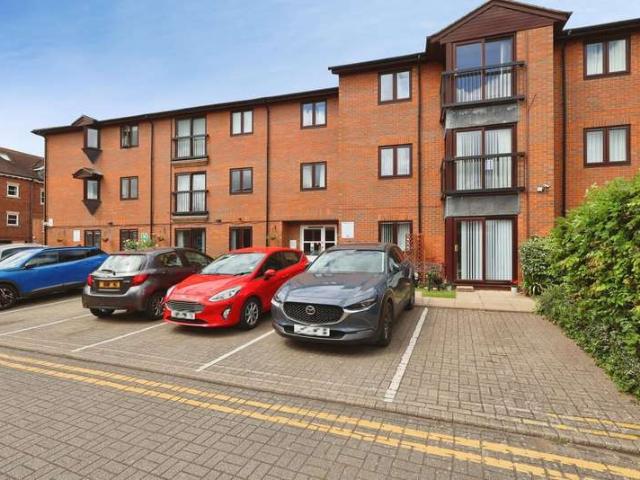 1 Bedroom Flat