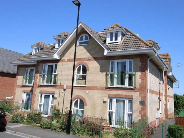 1 Bedroom Flat
