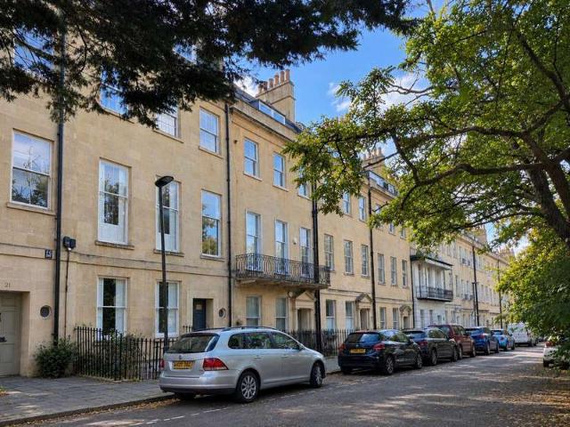 1 Bedroom Flat