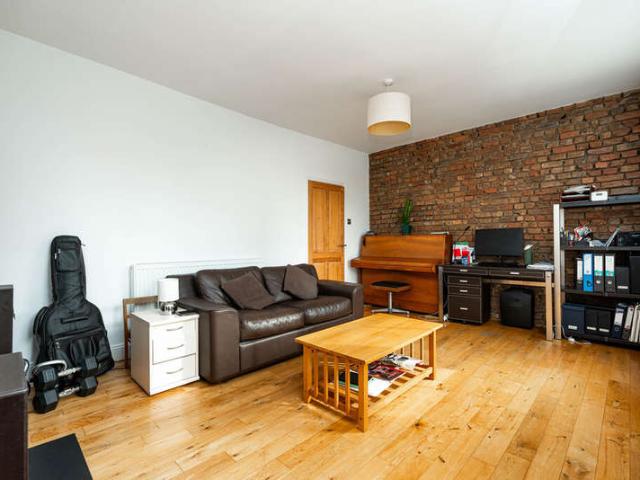 1 Bedroom Flat