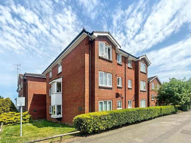 1 Bedroom Flat