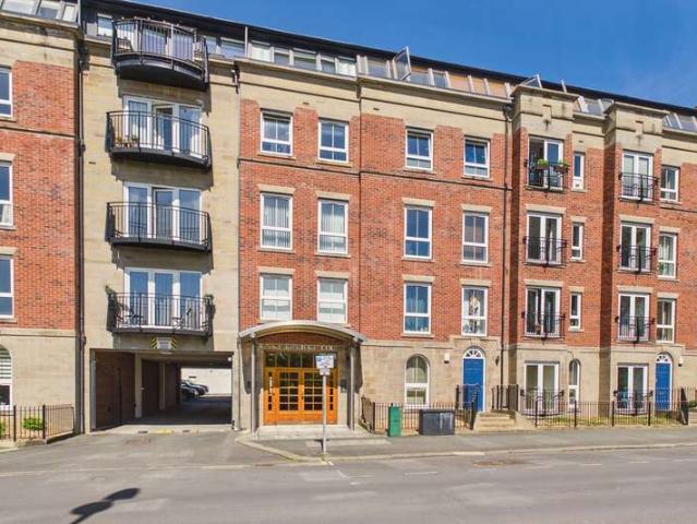 1 Bedroom Flat