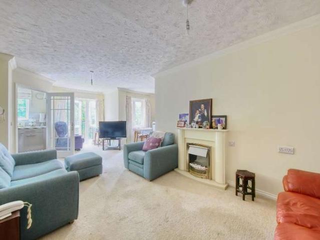 1 Bedroom Flat