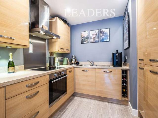 1 Bedroom Flat