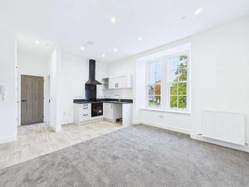 1 Bedroom Flat