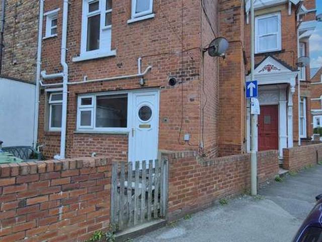 1 Bedroom Flat