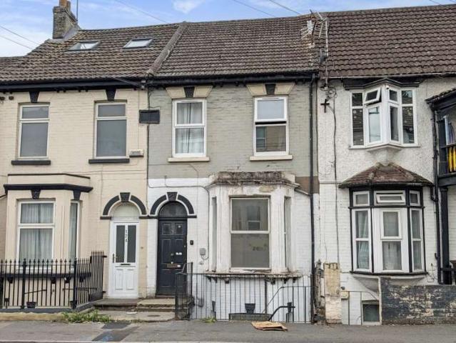1 Bedroom Flat