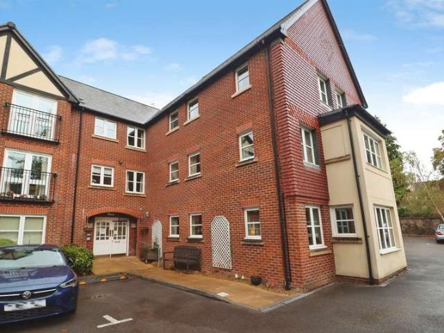 1 Bedroom Flat