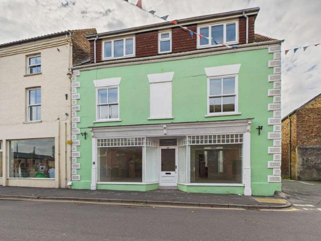1 Bedroom Flat
