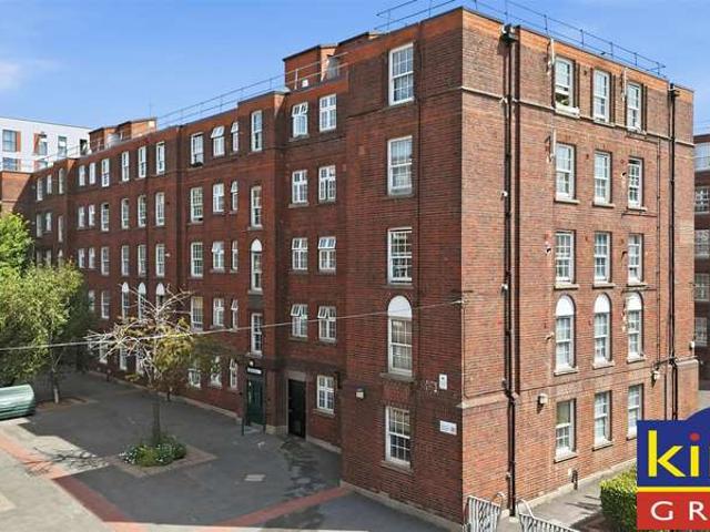 1 Bedroom Flat