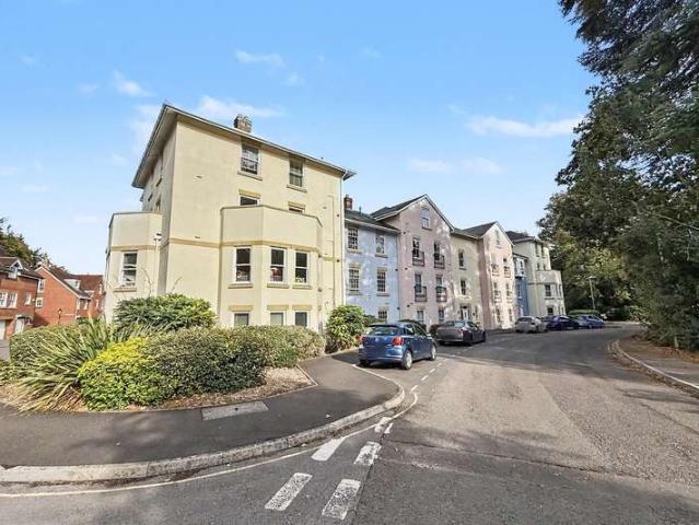 1 Bedroom Flat