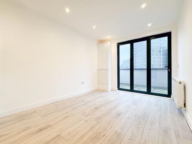 1 Bedroom Flat