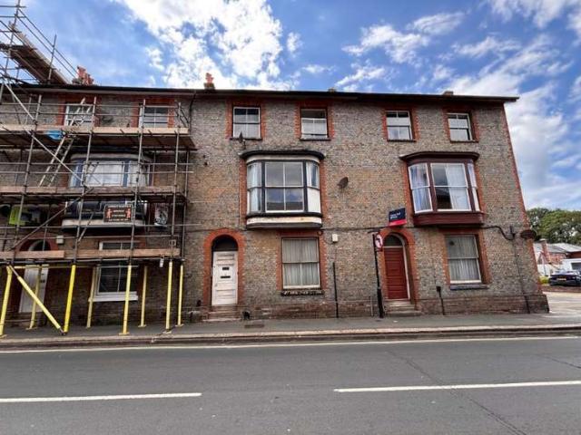 1 Bedroom Flat