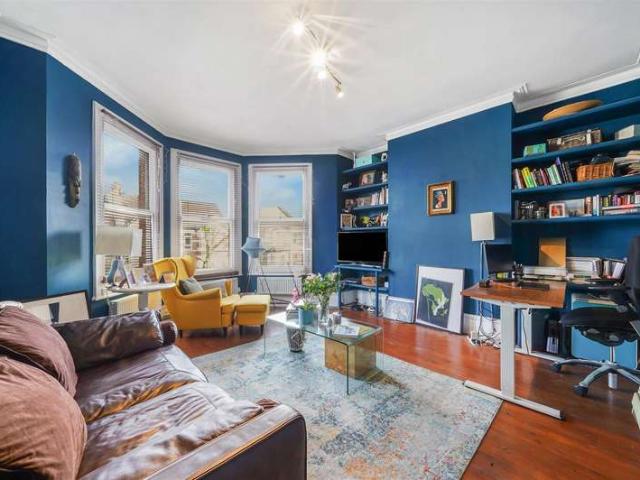 1 Bedroom Flat