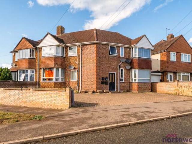 1 Bedroom Flat