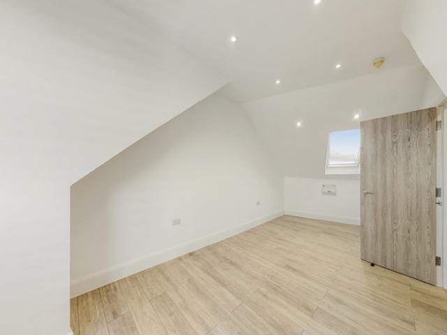 1 Bedroom Flat