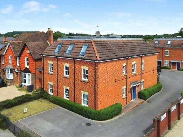 1 Bedroom Flat