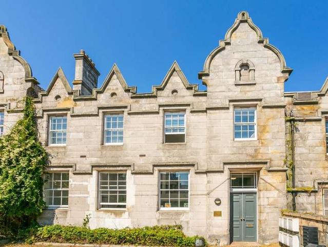 1 Bedroom Flat
