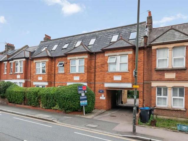 1 Bedroom Flat