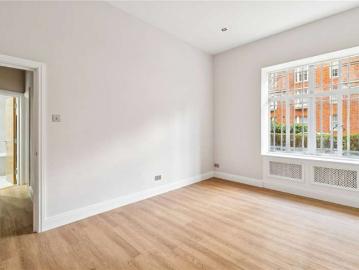 1 Bedroom Flat